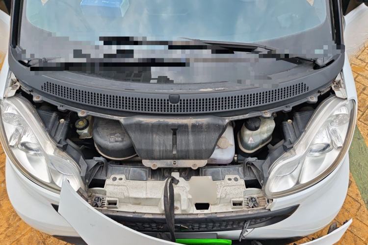 Used smart fortwo 2012 1.0 MHD Hardtop Standard Edition Engine Bay
