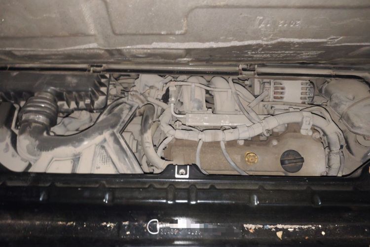 Used smart fortwo 2012 1.0 MHD Hardtop Standard Edition Engine Bay