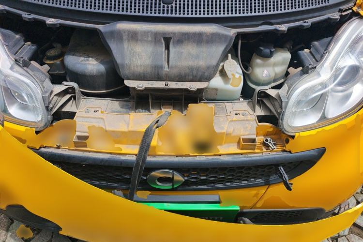 Used smart fortwo 2012 1.0 MHD Hardtop Standard Edition Engine Bay