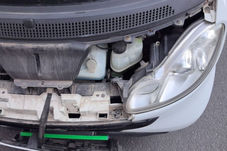 Used smart fortwo 2012 1.0 MHD Hardtop Standard Edition Engine Bay Left