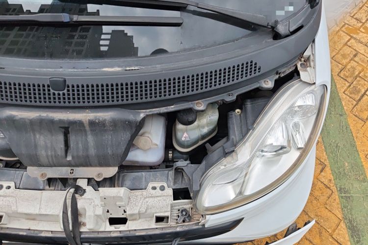 Used smart fortwo 2012 1.0 MHD Hardtop Standard Edition Engine Bay Left