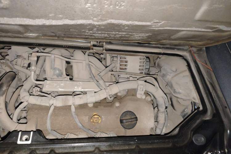 Used smart fortwo 2012 1.0 MHD Hardtop Standard Edition Engine Bay Left