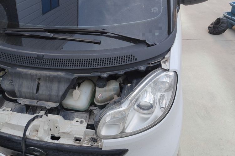 Used smart fortwo 2012 1.0 MHD Hardtop Standard Edition Engine Bay Left