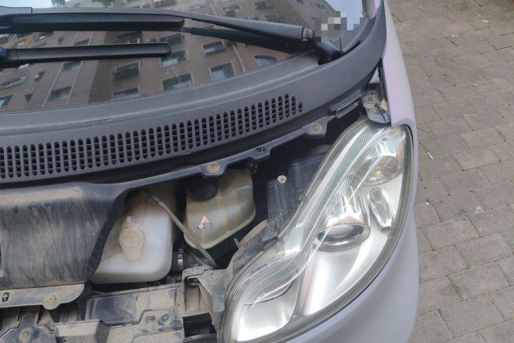 Used smart fortwo 2012 1.0 MHD Hardtop Standard Edition Engine Bay Left