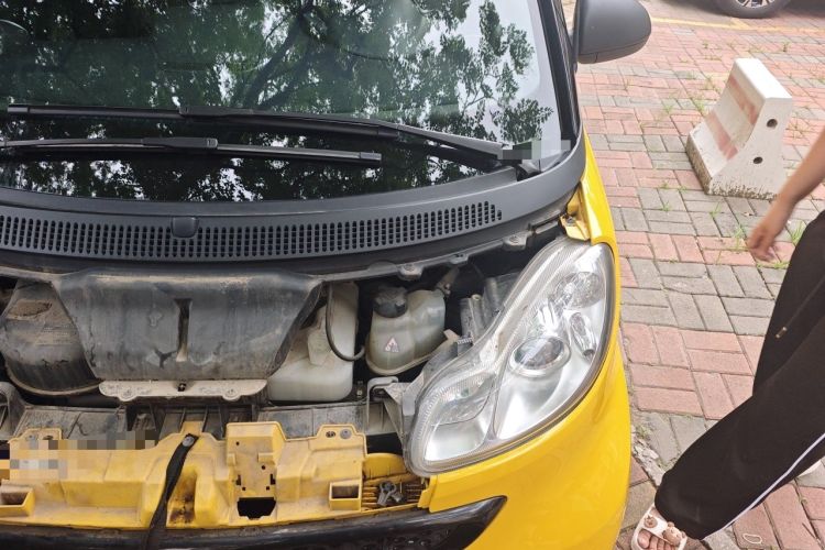 Used smart fortwo 2012 1.0 MHD Hardtop Standard Edition Engine Bay Left