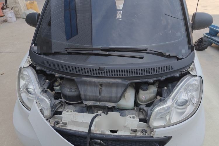 Used smart fortwo 2012 1.0 MHD Hardtop Standard Edition Engine Bay