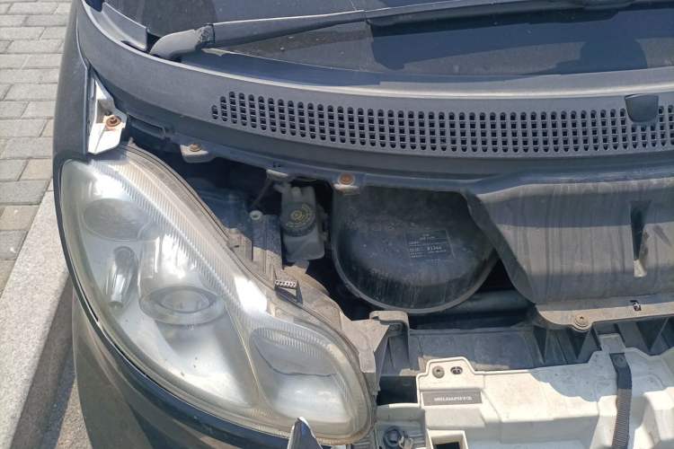 Used smart fortwo 2012 1.0 MHD Hardtop Standard Edition Engine Bay Right