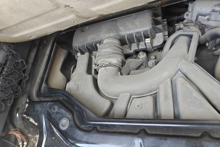 Used smart fortwo 2012 1.0 MHD Hardtop Comfort Edition Engine Bay Right