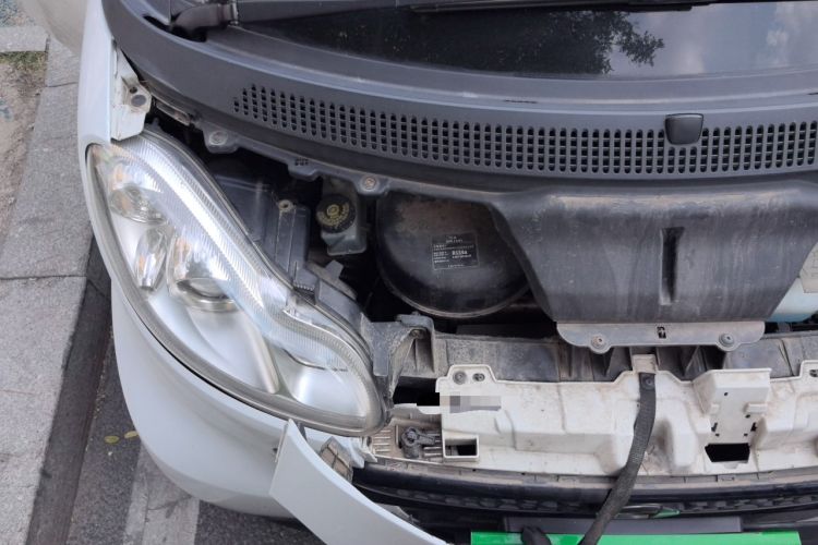Used smart fortwo 2012 1.0 MHD Hardtop Standard Edition Engine Bay Right