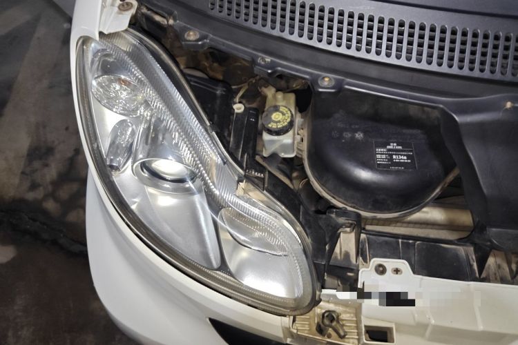 Used smart fortwo 2012 1.0 MHD Hardtop Standard Edition Engine Bay Right