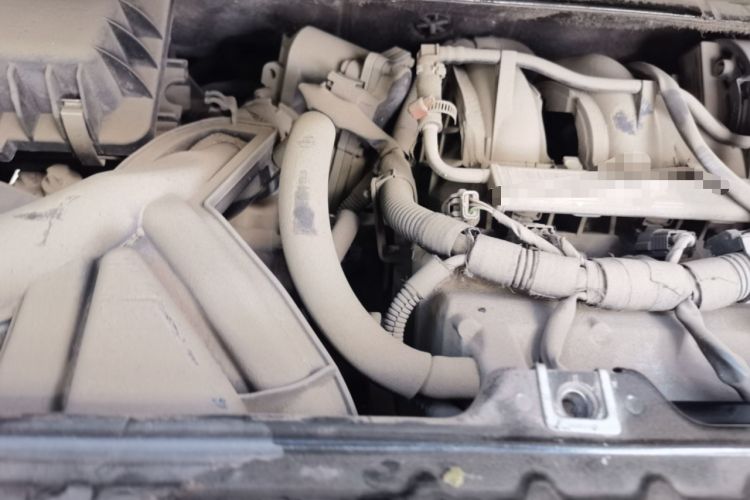 Used smart fortwo 2012 1.0 MHD Hardtop Comfort Edition Engine Bay Right