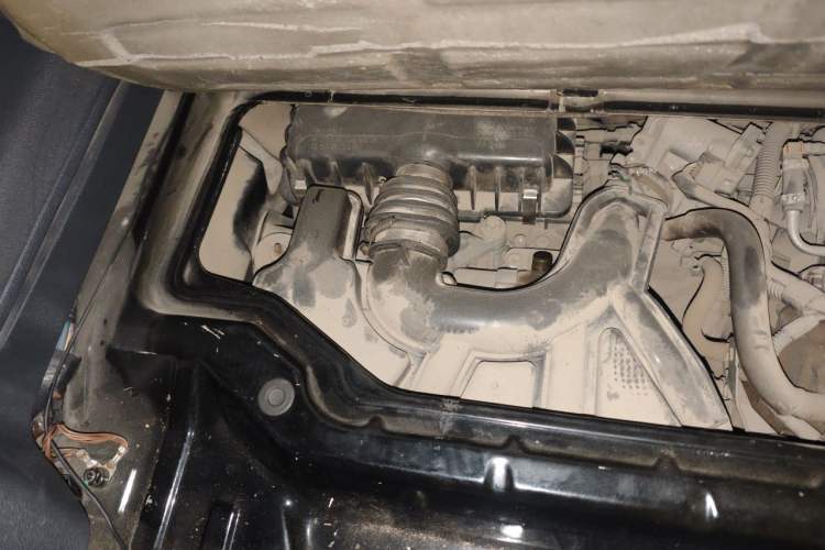 Used smart fortwo 2012 1.0 MHD Hardtop Standard Edition Engine Bay Right