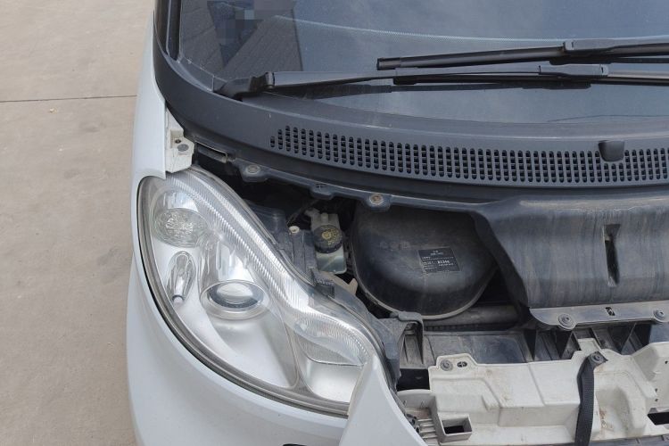 Used smart fortwo 2012 1.0 MHD Hardtop Standard Edition Engine Bay Right