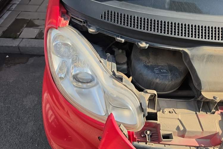 Used smart fortwo 2012 1.0 MHD Hardtop Standard Edition Engine Bay Right