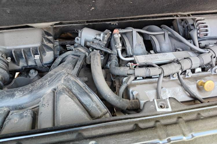 Used smart fortwo 2012 1.0 MHD Hardtop Comfort Edition Engine Bay Right