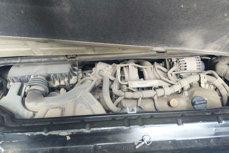 Used smart fortwo 2012 1.0 MHD Hardtop Comfort Edition Engine Bay