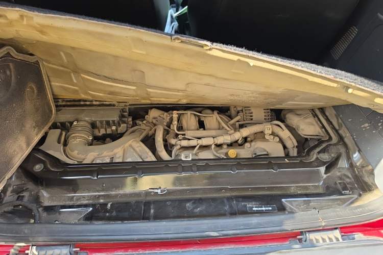 Used smart fortwo 2012 1.0 MHD Hardtop Standard Edition Engine Bay