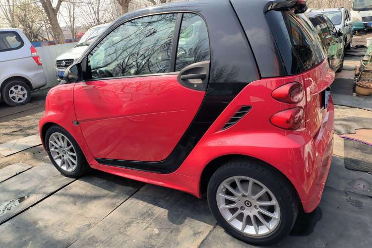 Used smart fortwo 2012 1.0 MHD Hardtop Comfort Edition Exterior 5