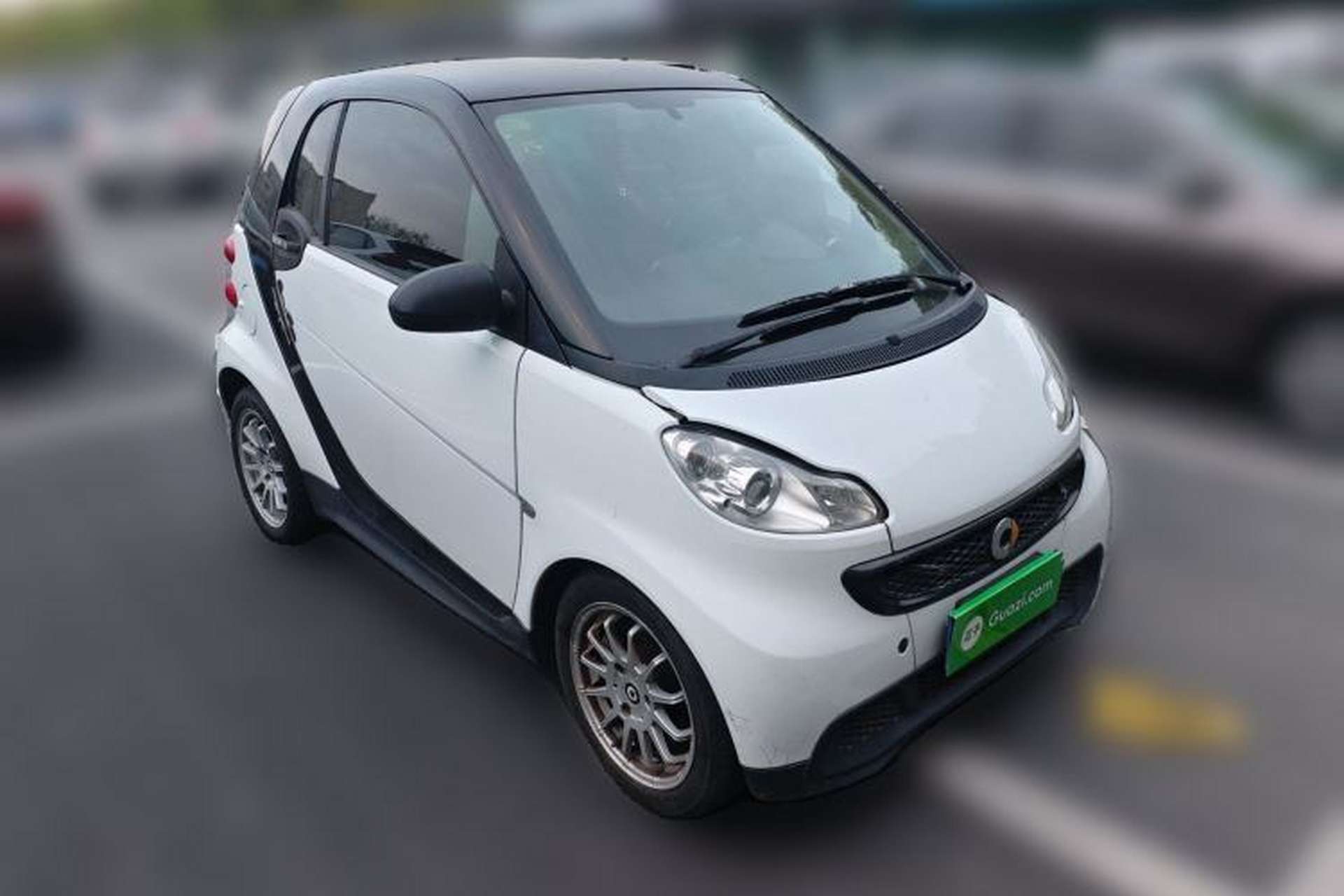 Used smart fortwo 2012 1.0 MHD Hardtop Standard Edition Front Right 45 Deg