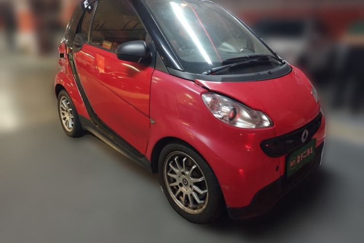 Used smart fortwo 2012 1.0 MHD Hardtop Standard Edition Front Right 45 Deg