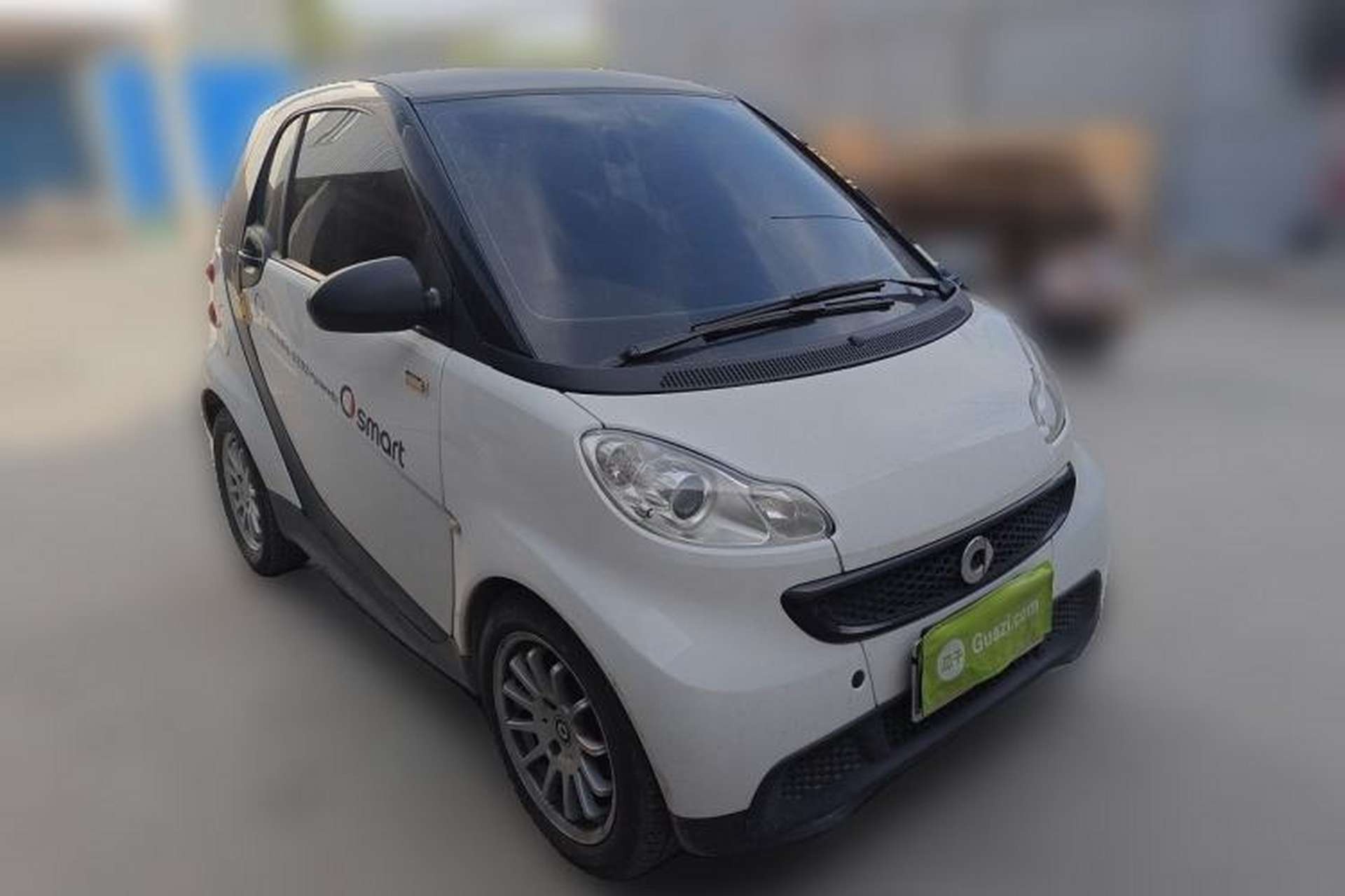 Used smart fortwo 2012 1.0 MHD Hardtop Standard Edition Front Right 45 Deg