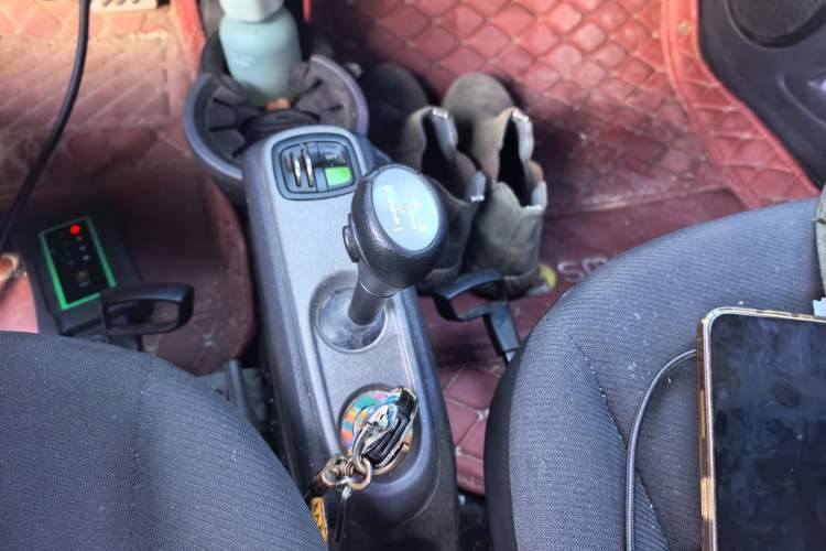 Used smart fortwo 2012 1.0 MHD Hardtop Comfort Edition Gear Lever