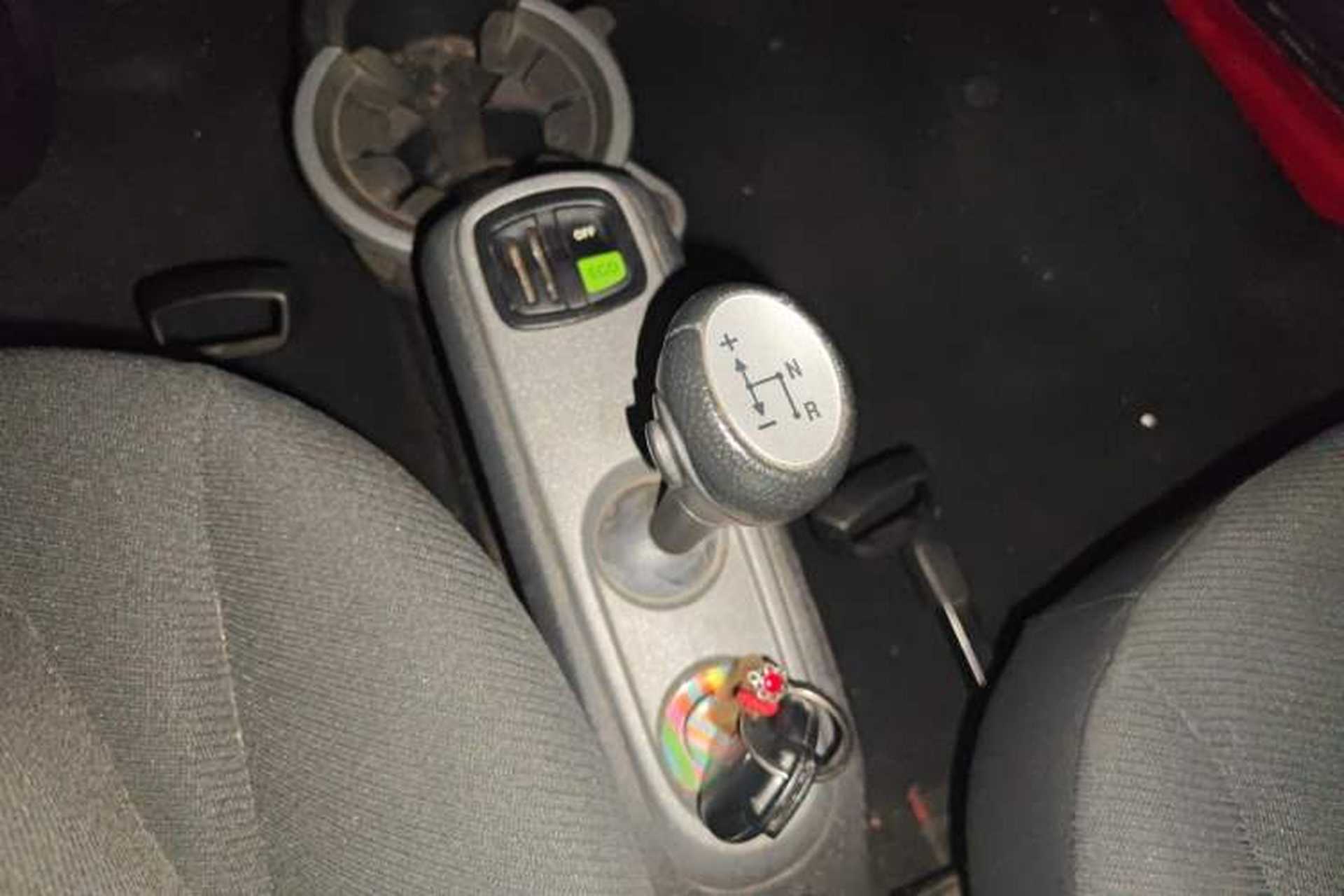 Used smart fortwo 2012 1.0 MHD Hardtop Standard Edition Gear Lever