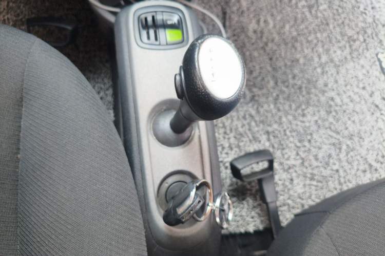 Used smart fortwo 2012 1.0 MHD Hardtop Standard Edition Gear Lever