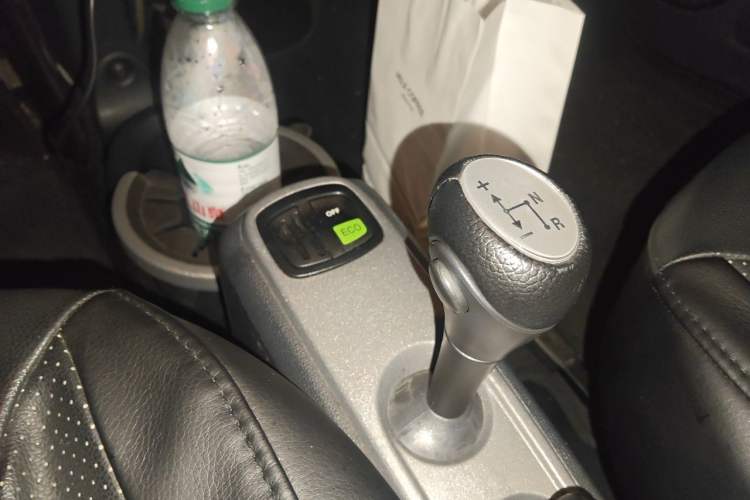 Used smart fortwo 2012 1.0 MHD Hardtop Passion Edition Gear Lever