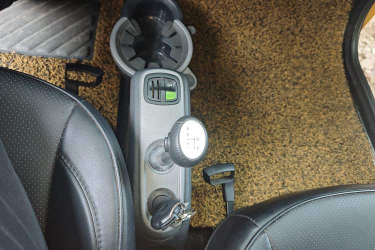 Used smart fortwo 2012 1.0 MHD Hardtop Standard Edition Gear Lever
