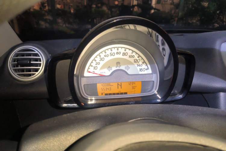 Used smart fortwo 2012 1.0 MHD Hardtop Comfort Edition Instrument Cluster