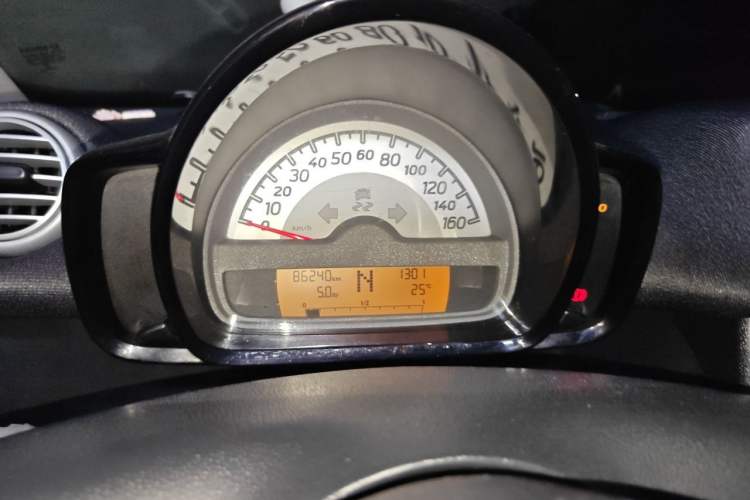 Used smart fortwo 2012 1.0 MHD Hardtop Standard Edition Instrument Cluster