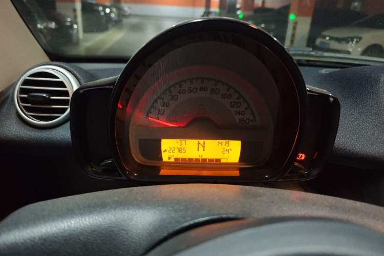 Used smart fortwo 2012 1.0 MHD Hardtop Standard Edition Instrument Cluster