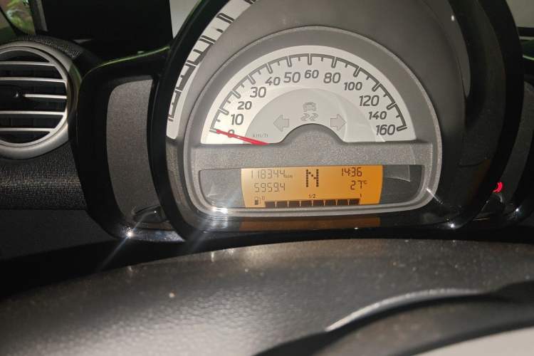 Used smart fortwo 2012 1.0 MHD Hardtop Passion Edition Instrument Cluster
