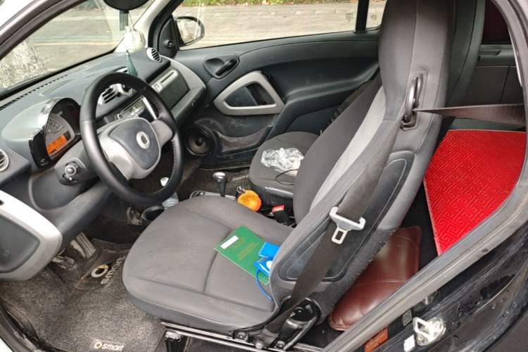 Used smart fortwo 2012 1.0 MHD Hardtop Comfort Edition Left Front Seat
