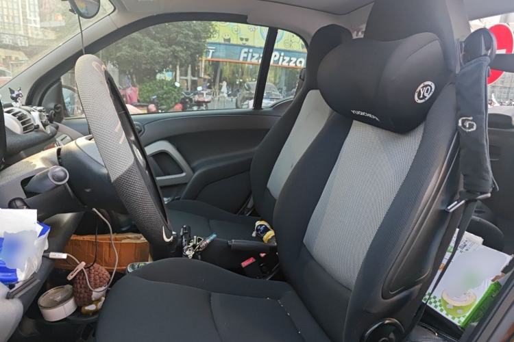 Used smart fortwo 2012 1.0 MHD Hardtop Standard Edition Left Front Seat