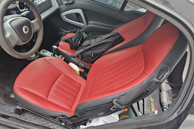 Used smart fortwo 2012 1.0 MHD Hardtop Comfort Edition Left Front Seat