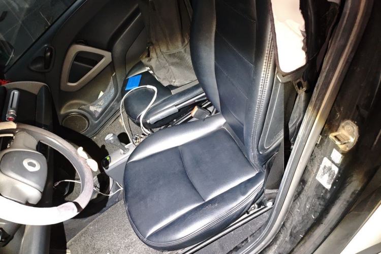 Used smart fortwo 2012 1.0 MHD Hardtop Standard Edition Left Front Seat