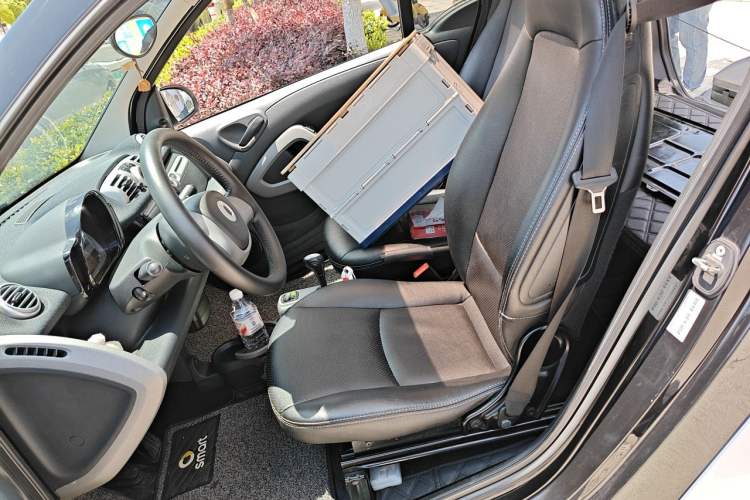 Used smart fortwo 2012 1.0 MHD Hardtop Comfort Edition Left Front Seat