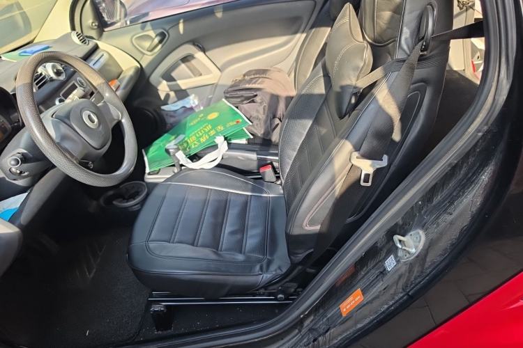 Used smart fortwo 2012 1.0 MHD Hardtop Standard Edition Left Rear Seat