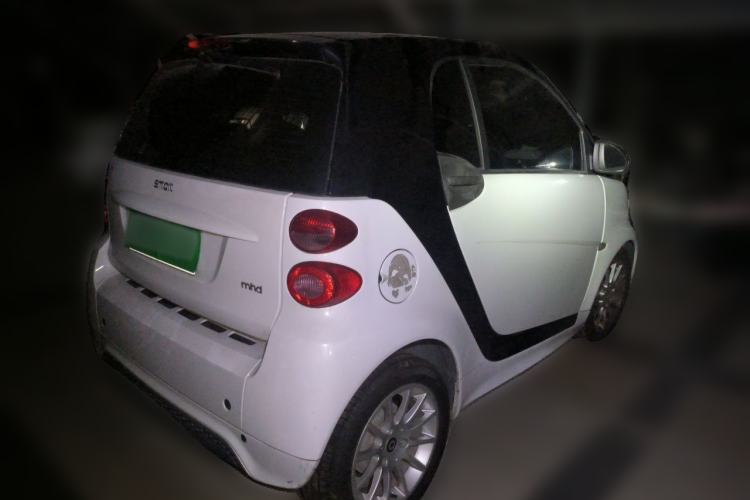 Used smart fortwo 2012 1.0 MHD Hardtop Comfort Edition Rear Right 45 Deg