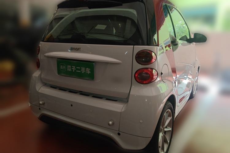 Used smart fortwo 2012 1.0 MHD Hardtop Passion Edition Rear Right 45 Deg
