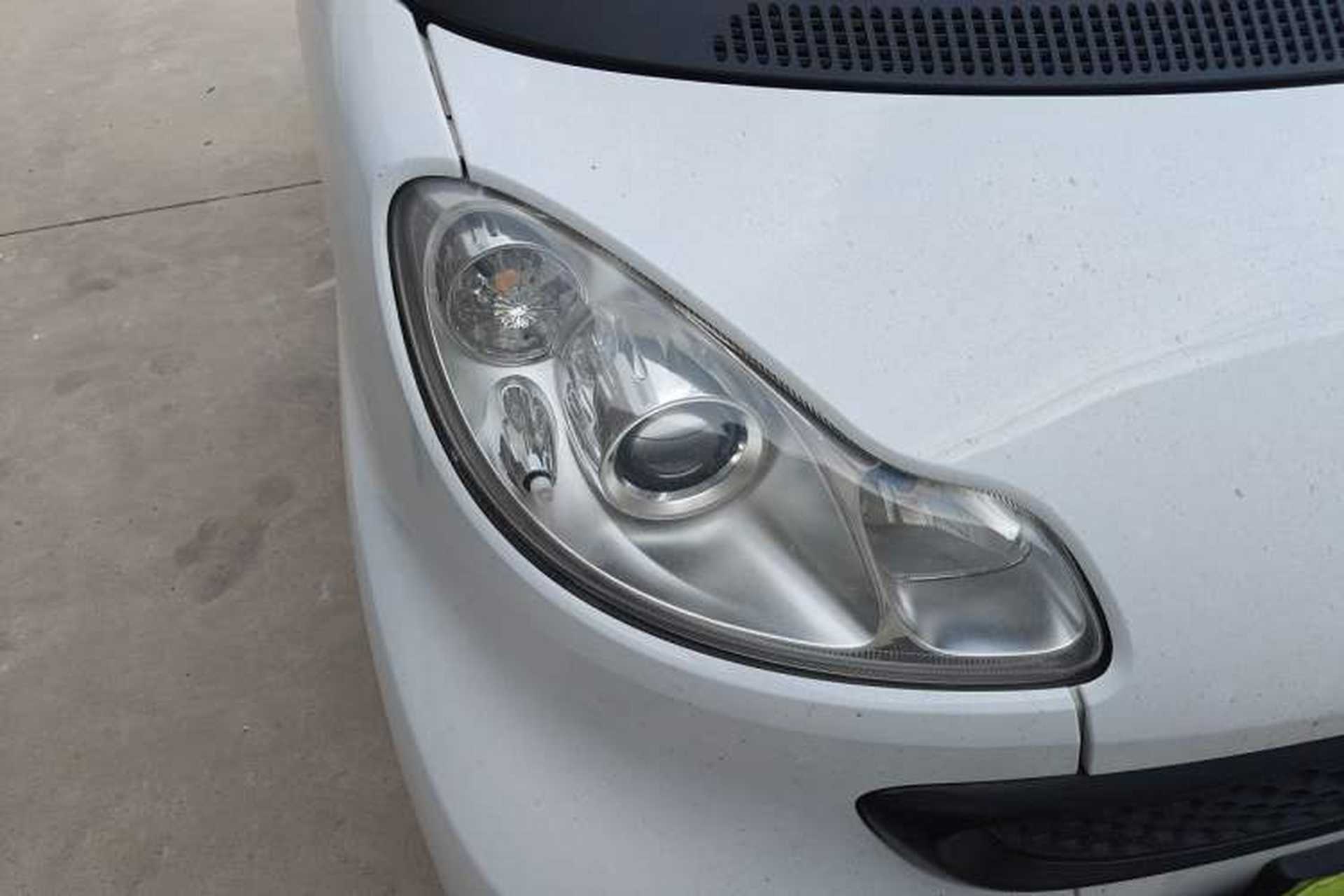 Used smart fortwo 2012 1.0 MHD Hardtop Standard Edition Right Front Headlight