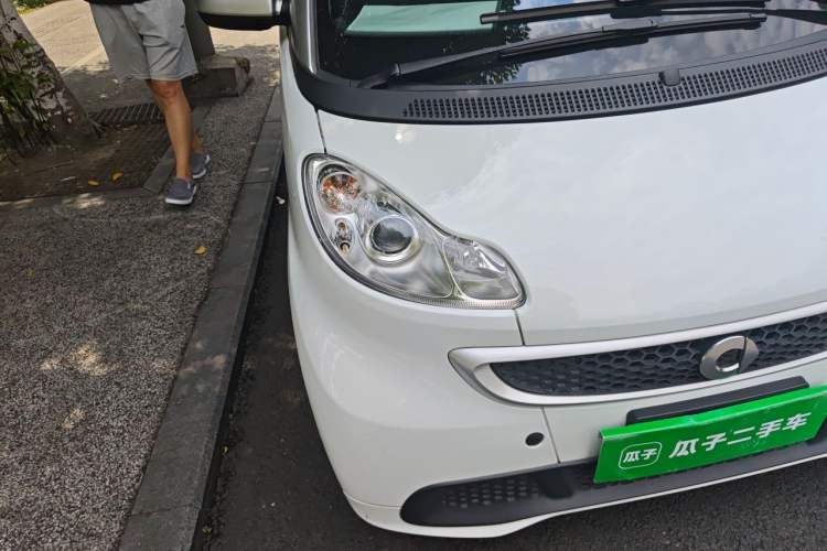 Used smart fortwo 2012 1.0 MHD Hardtop Standard Edition Right Front Headlight