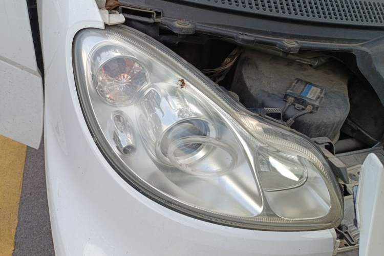 Used smart fortwo 2012 1.0 MHD Hardtop Standard Edition Right Front Headlight