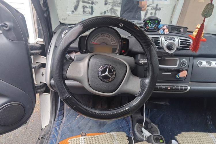 Used smart fortwo 2012 1.0 MHD Hardtop Standard Edition Steering Wheel