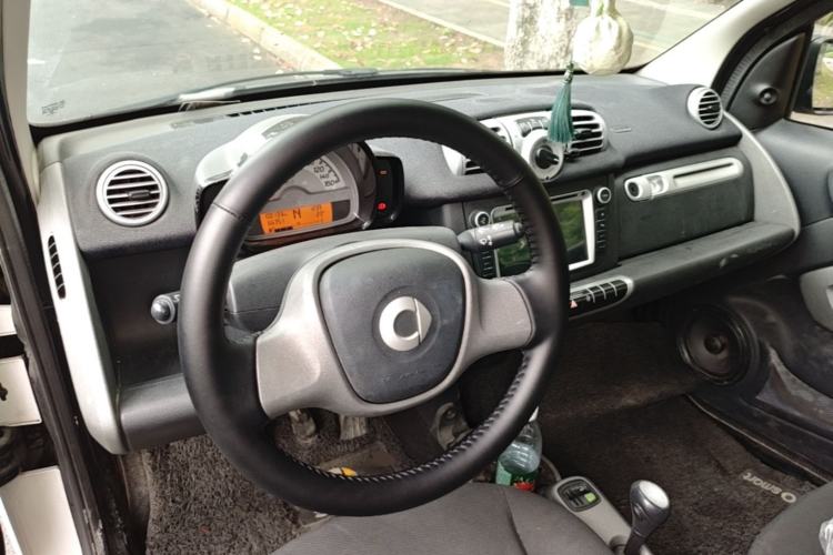 Used smart fortwo 2012 1.0 MHD Hardtop Comfort Edition Steering Wheel