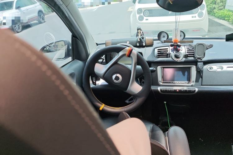 Used smart fortwo 2012 1.0T Hardtop Passion Edition Steering Wheel