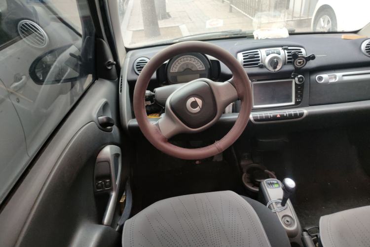 Used smart fortwo 2012 1.0 MHD Hardtop Comfort Edition Steering Wheel
