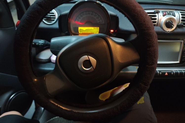 Used smart fortwo 2012 1.0 MHD Hardtop Standard Edition Steering Wheel